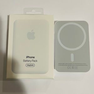 iPhone Battery pack 5000 mAh - for all magsafe, qi enabled phones.